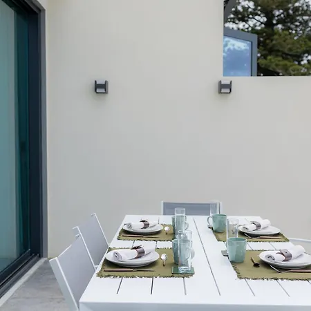 Idonea Apartment Ponta Garca